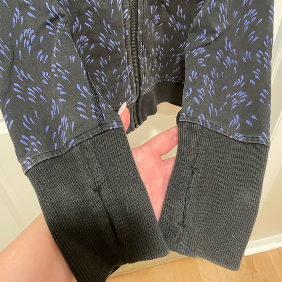 Lululemon scuba zip up hoodie - Picture 3 of 6